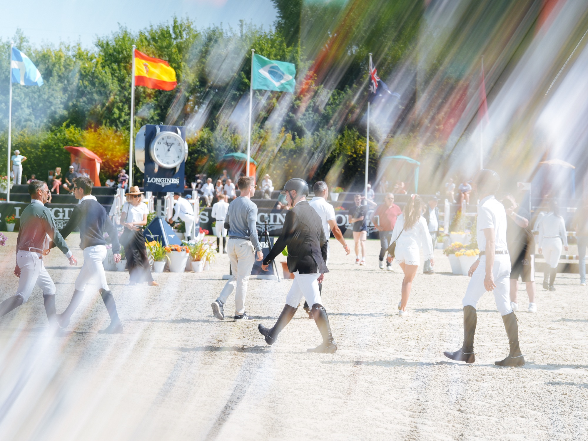 Agence tout terrain · worldwide